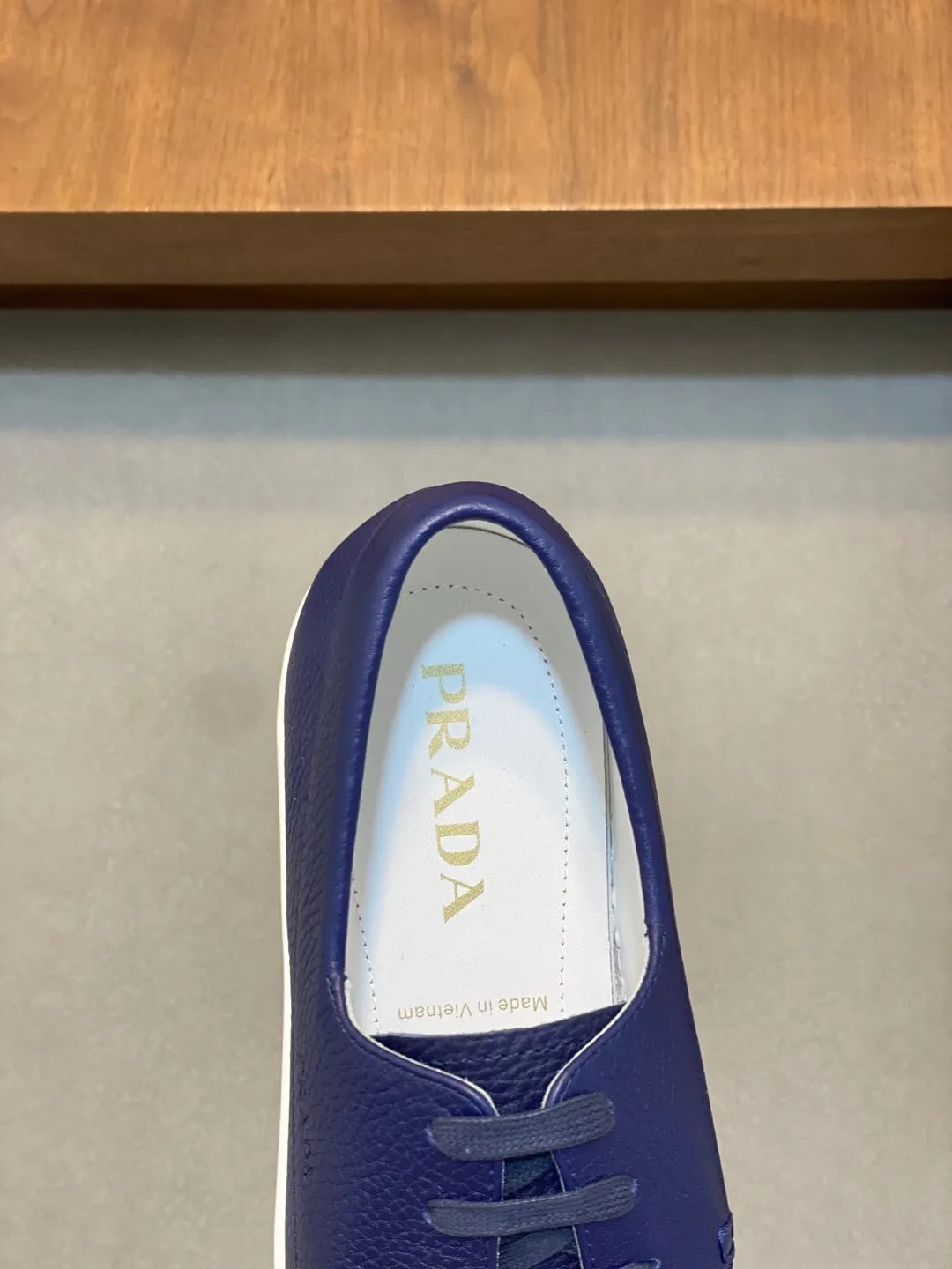 Men's shoes 💰700 [PRADA] Men's shoes are on sale at the counter, sold in Guangzhou, synchronized with the official website, 1 high-quality shipment ✔️ Original cowhide + cowhide lining, 1🆚1 replica, original sole, 38-45 (38.45 custom-made, non-refundable)